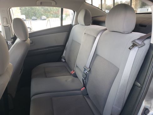 Used 2012 Nissan Sentra S image 18