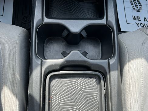 Used 2017 Honda CR-V LX image 10