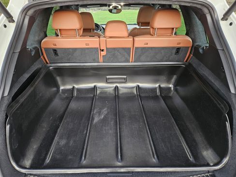 Used 2018 Porsche Cayenne GTS image 29