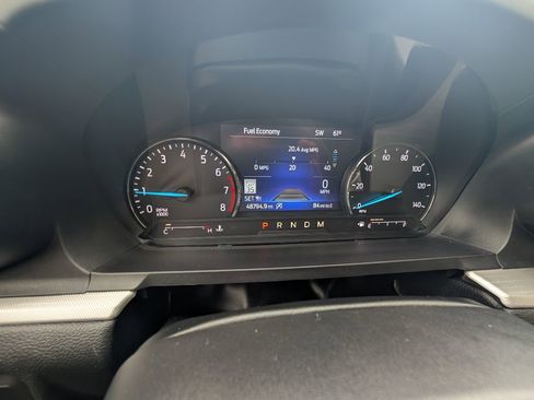 Used 2020 Ford Explorer XLT image 16