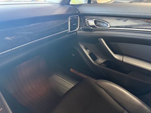 Used 2014 Porsche Panamera 4S image 24