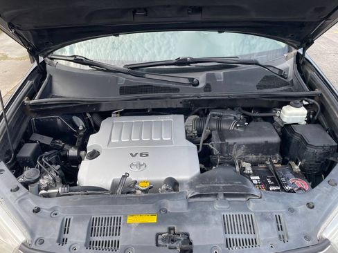 Used 2011 Toyota Highlander Limited image 24