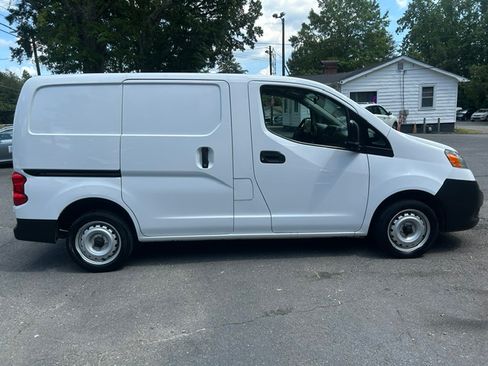 Used 2019 Nissan NV200 S FWD image 6