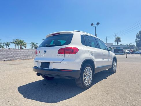 Used 2012 Volkswagen Tiguan FWD image 8