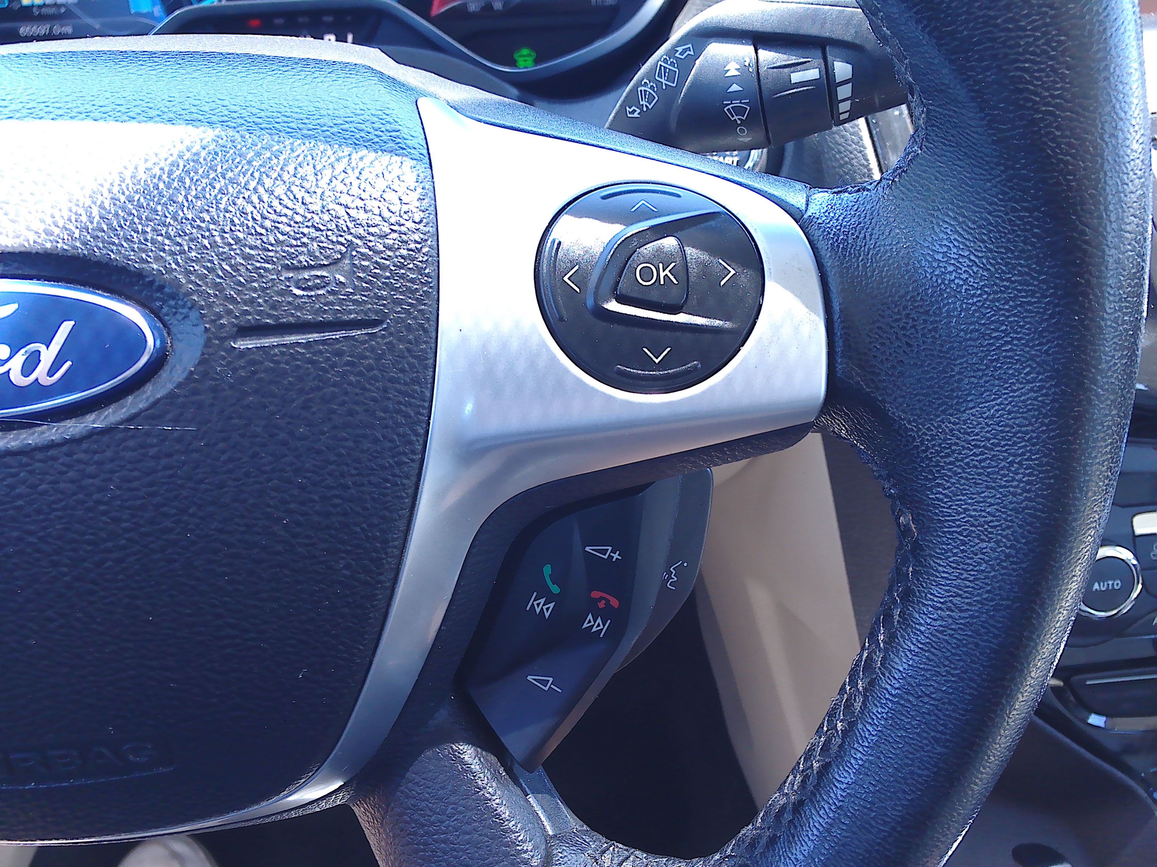 Used 2013 Ford Focus Electric Hatchback FWD image 27