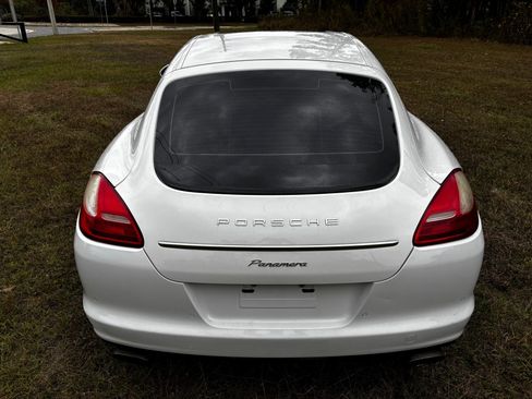 Used 2011 Porsche Panamera 4 image 5