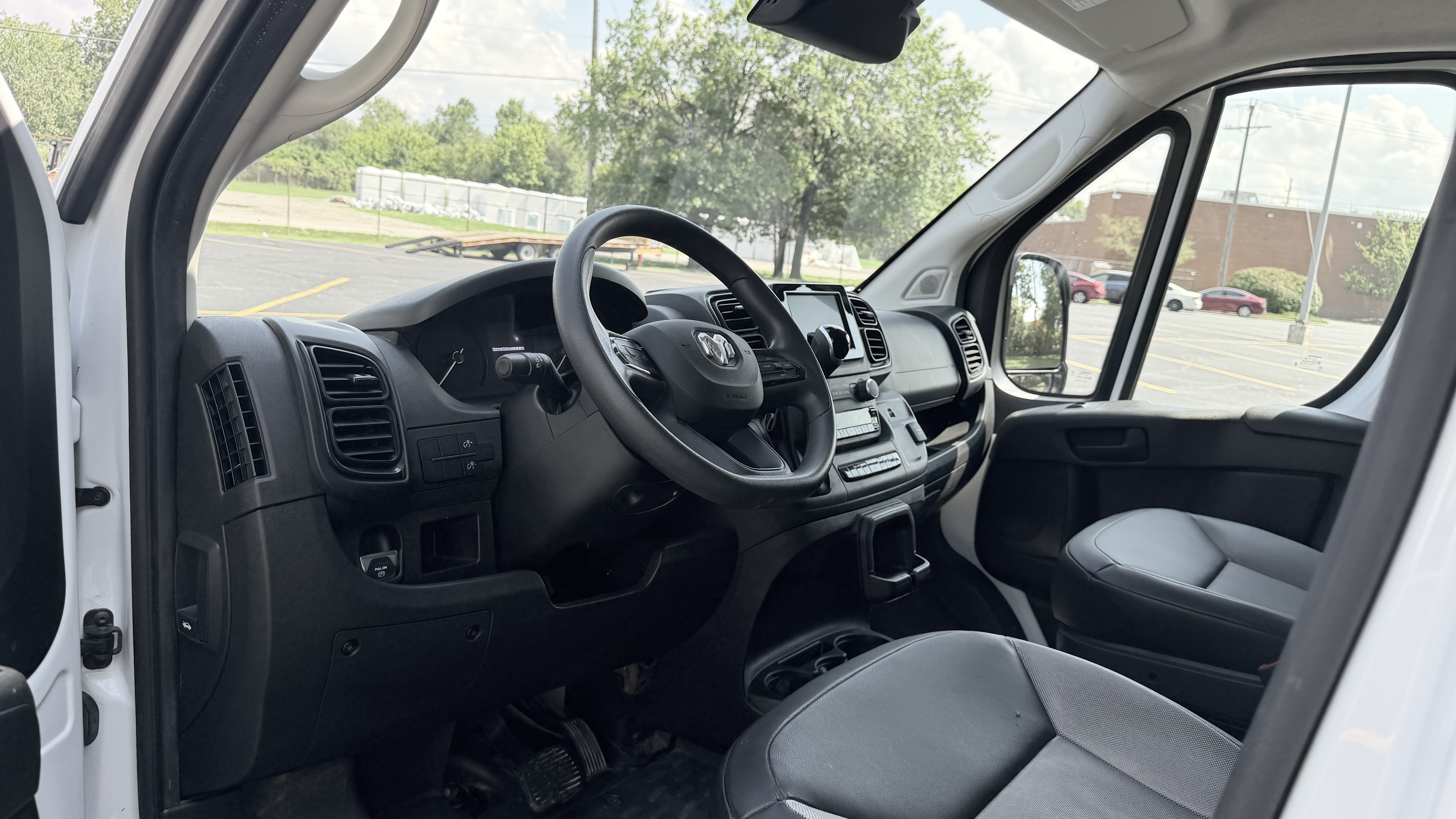 Used 2023 RAM ProMaster 2500 159 High Roof FWD image 14