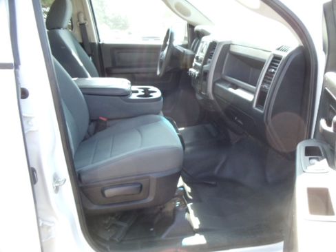 Used 2016 RAM 1500 Tradesman image 14