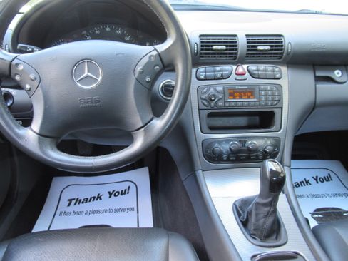 Used 2003 Mercedes-Benz C 230 image 11