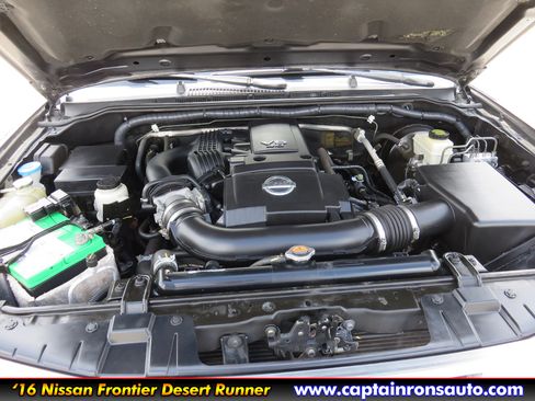 Used 2016 Nissan Frontier Desert Runner RWD image 12