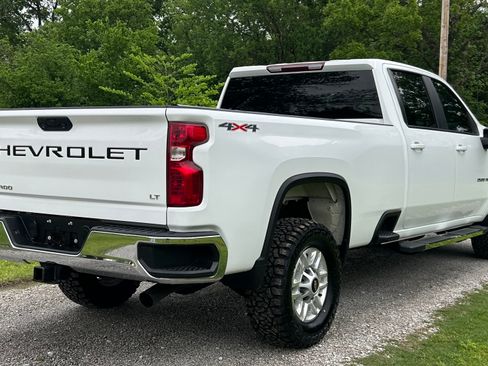 Used 2023 Chevrolet Silverado 2500 4x4 Crew Cab LT image 5