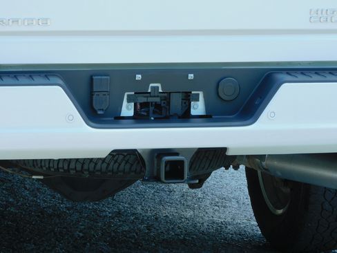 Used 2024 Chevrolet Silverado 2500 High Country image 15