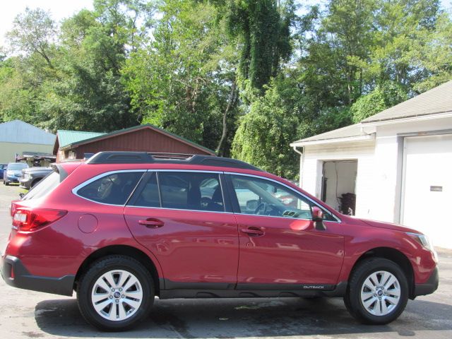 Used 2019 Subaru Outback 2.5i Premium AWD/4WD image 8