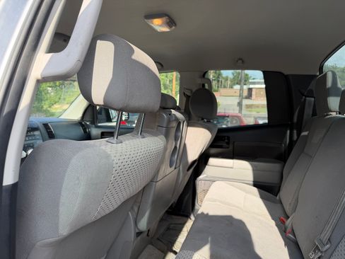 Used 2011 Toyota Tundra 4x4 Double Cab image 13