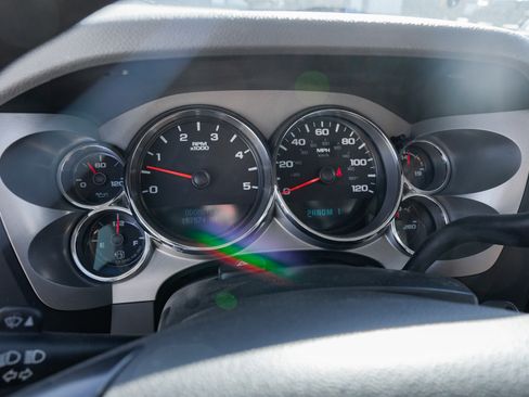 Used 2013 Chevrolet Silverado 3500 W/T image 9