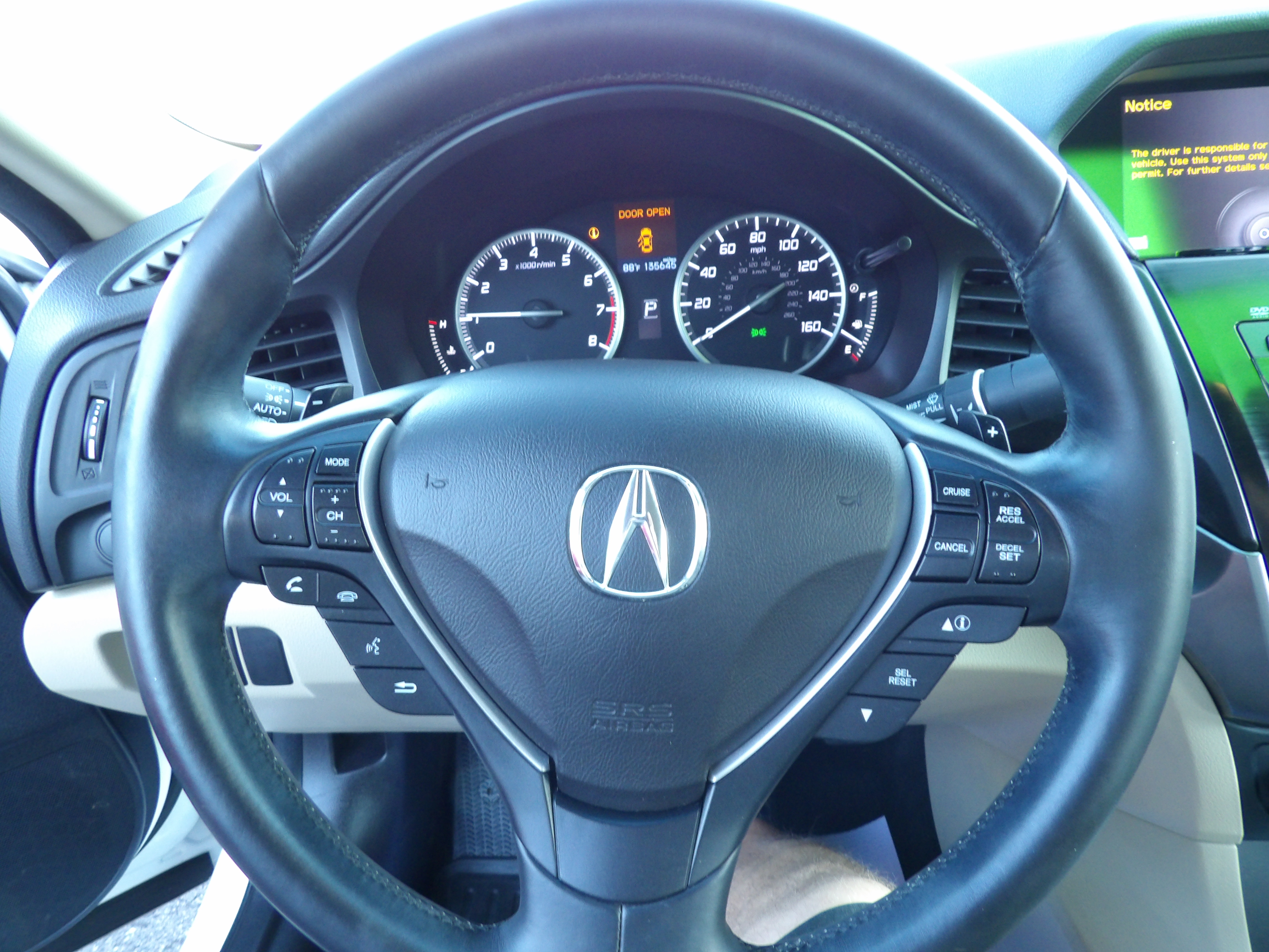 Used 2015 Acura ILX w/ Technology Package FWD image 9