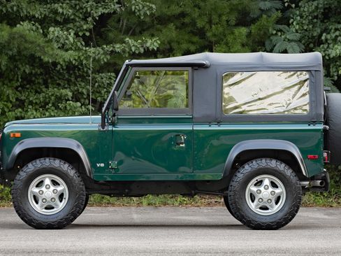 Used 1997 Land Rover Defender 90 image 17