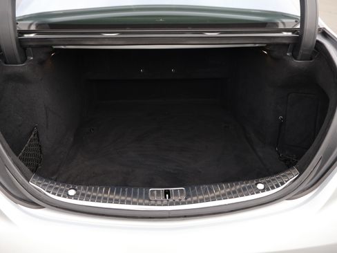 Used 2014 Mercedes-Benz S 550 4MATIC Sedan image 12