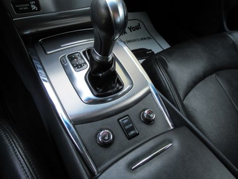 Used 2011 INFINITI G25 image 15