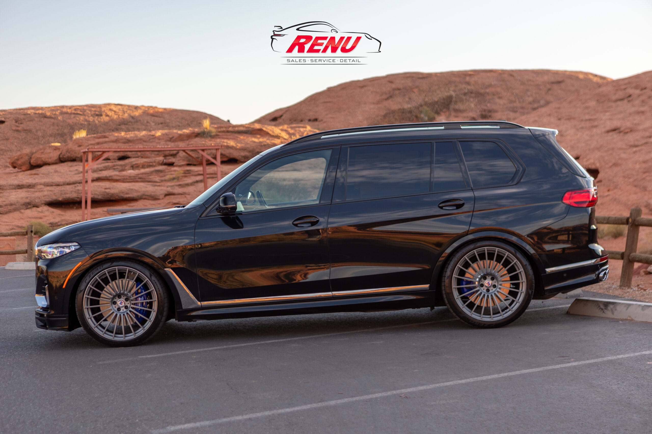 Used 2021 BMW ALPINA XB7 AWD/4WD image 4