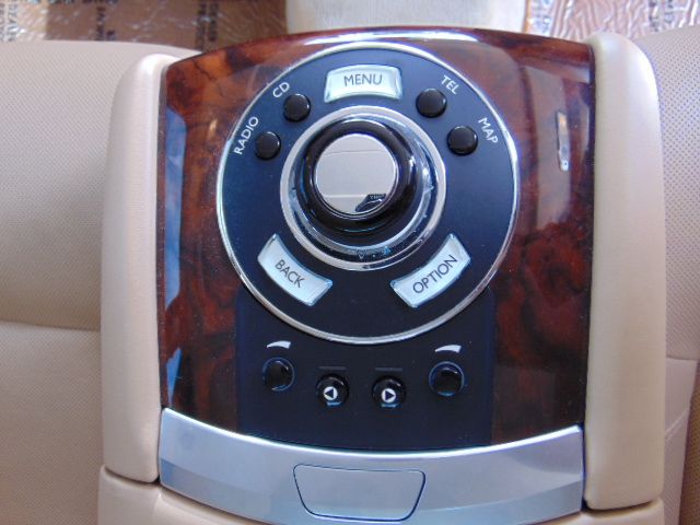 Used 2011 Rolls-Royce Ghost UNAVAIL RWD image 32