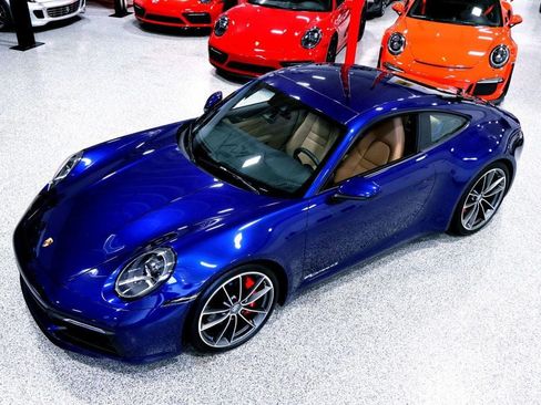 Used 2024 Porsche 911 Carrera 4S image 6