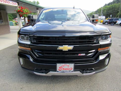 Used 2017 Chevrolet Silverado 1500 4x4 Crew Cab LT image 7