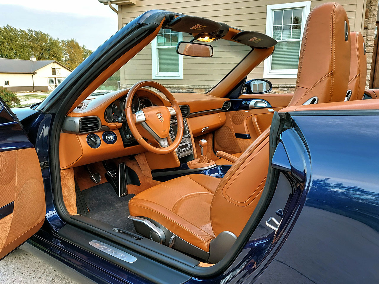 Used 2006 Porsche 911 Cabriolet RWD image 53