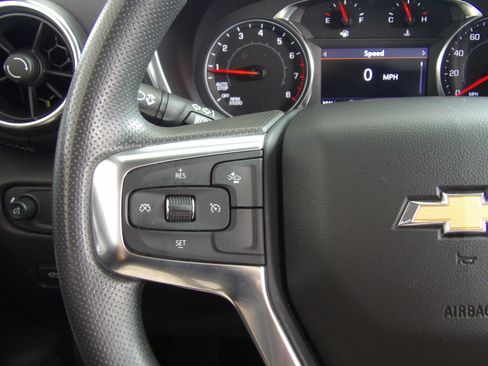 Used 2024 Chevrolet Blazer FWD LT w/ 2LT image 26