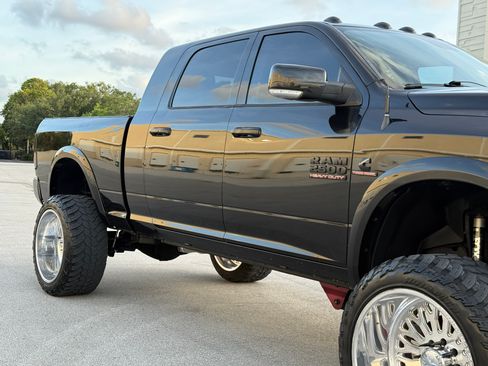 Used 2018 RAM 2500 4x4 Mega Cab Big Horn image 69