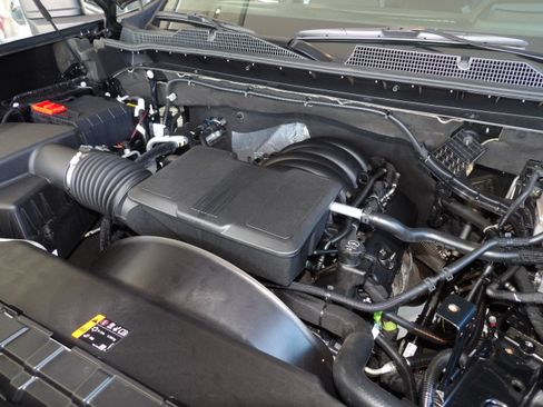 Used 2025 Chevrolet Silverado 2500 4x4 Crew Cab High Country image 21