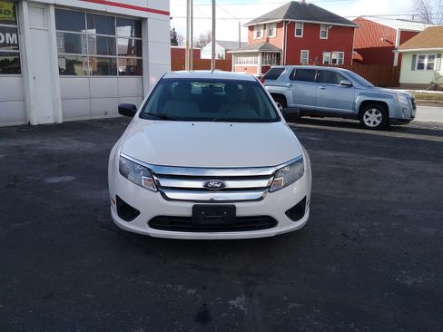 Used 2012 Ford Fusion S image 5