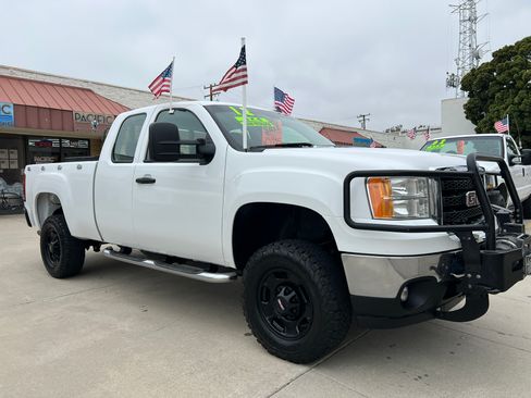 Used 2012 GMC Sierra 2500 4x4 Extended Cab image 3