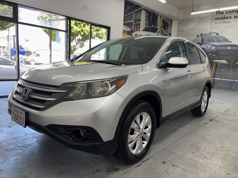 Used 2014 Honda CR-V EX image 2