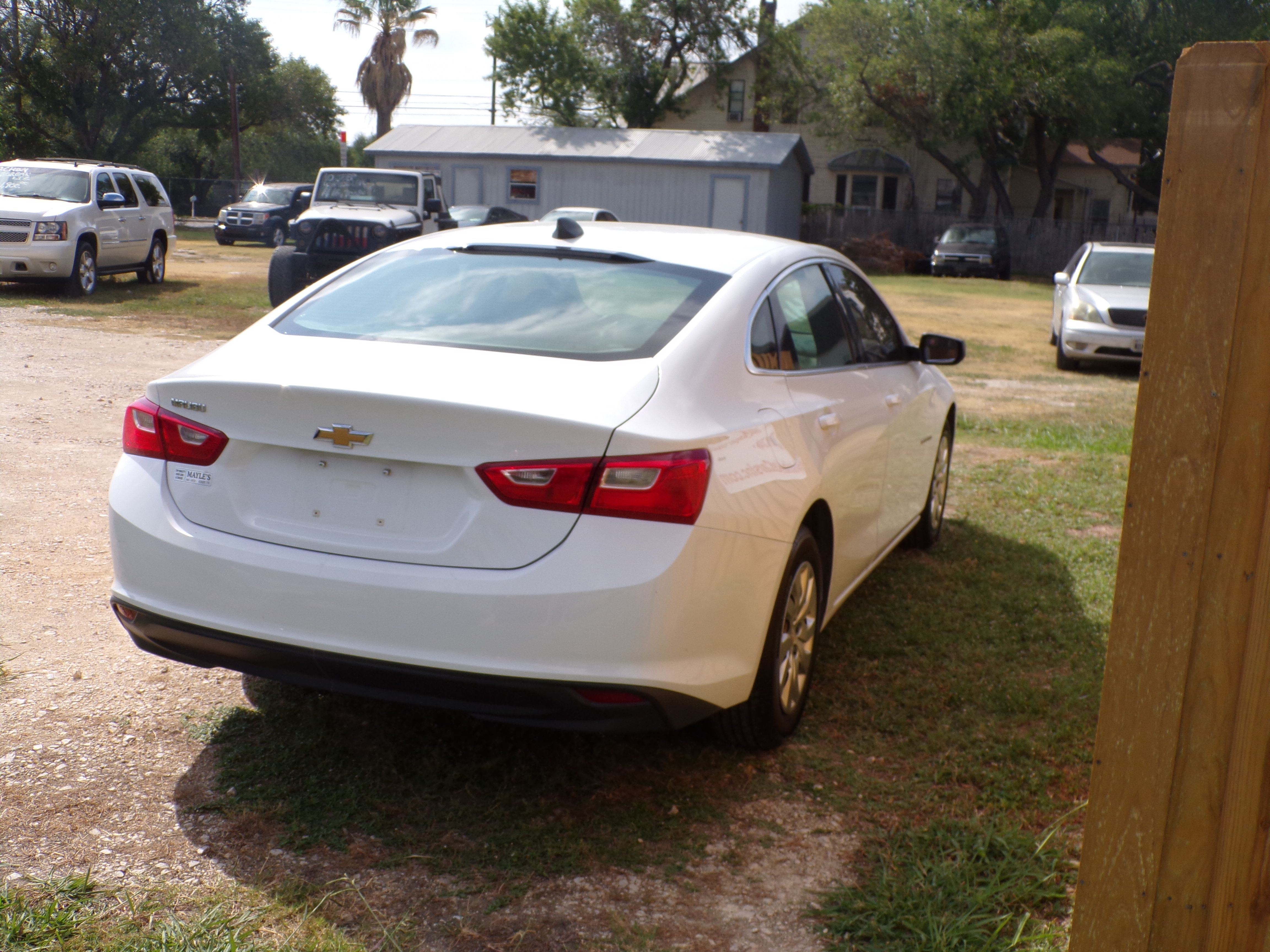 Used 2016 Chevrolet Malibu L FWD image 3