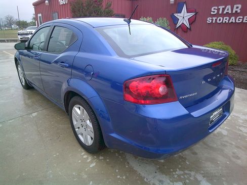 Used 2014 Dodge Avenger SE FWD image 22