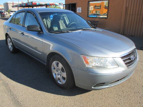 Used 2010 Hyundai Sonata GLS image 12