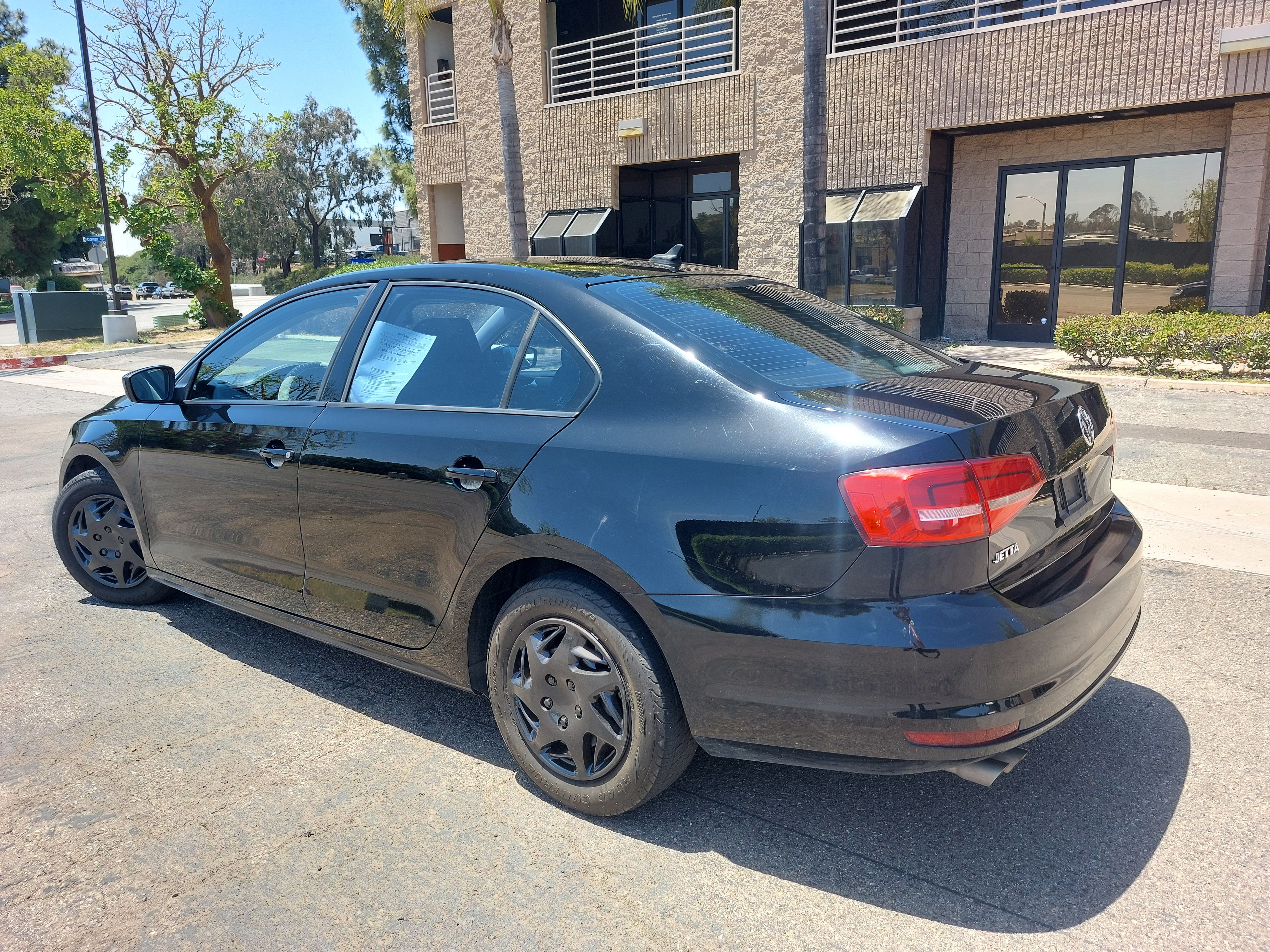 Used 2015 Volkswagen Jetta S Sedan FWD image 3