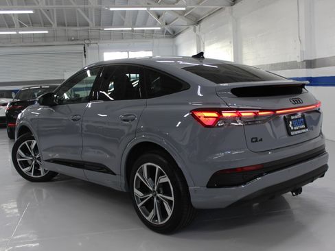 Used 2024 Audi Q4 e-tron Premium Plus image 14