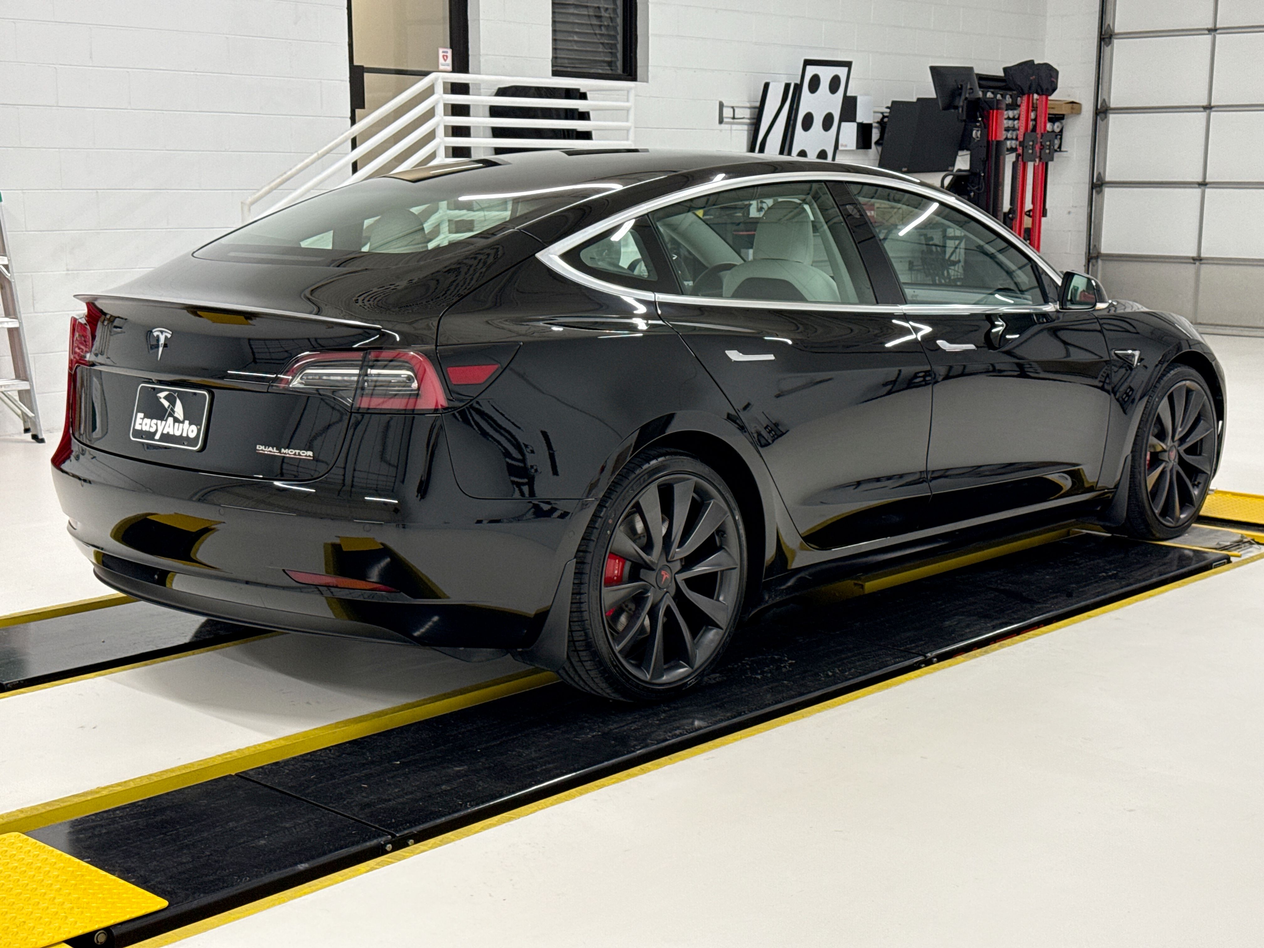 Used 2020 Tesla Model 3 Performance AWD/4WD image 5