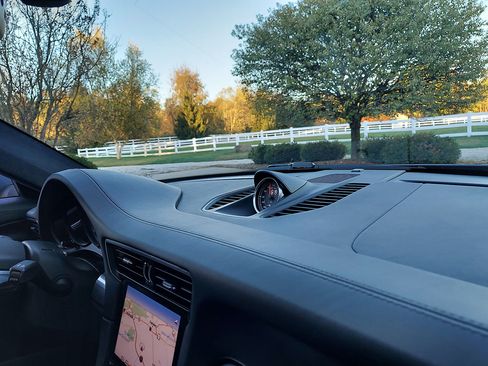 Used 2017 Porsche 911 Carrera 4S image 89