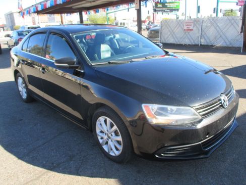Used 2013 Volkswagen Jetta SE image 13