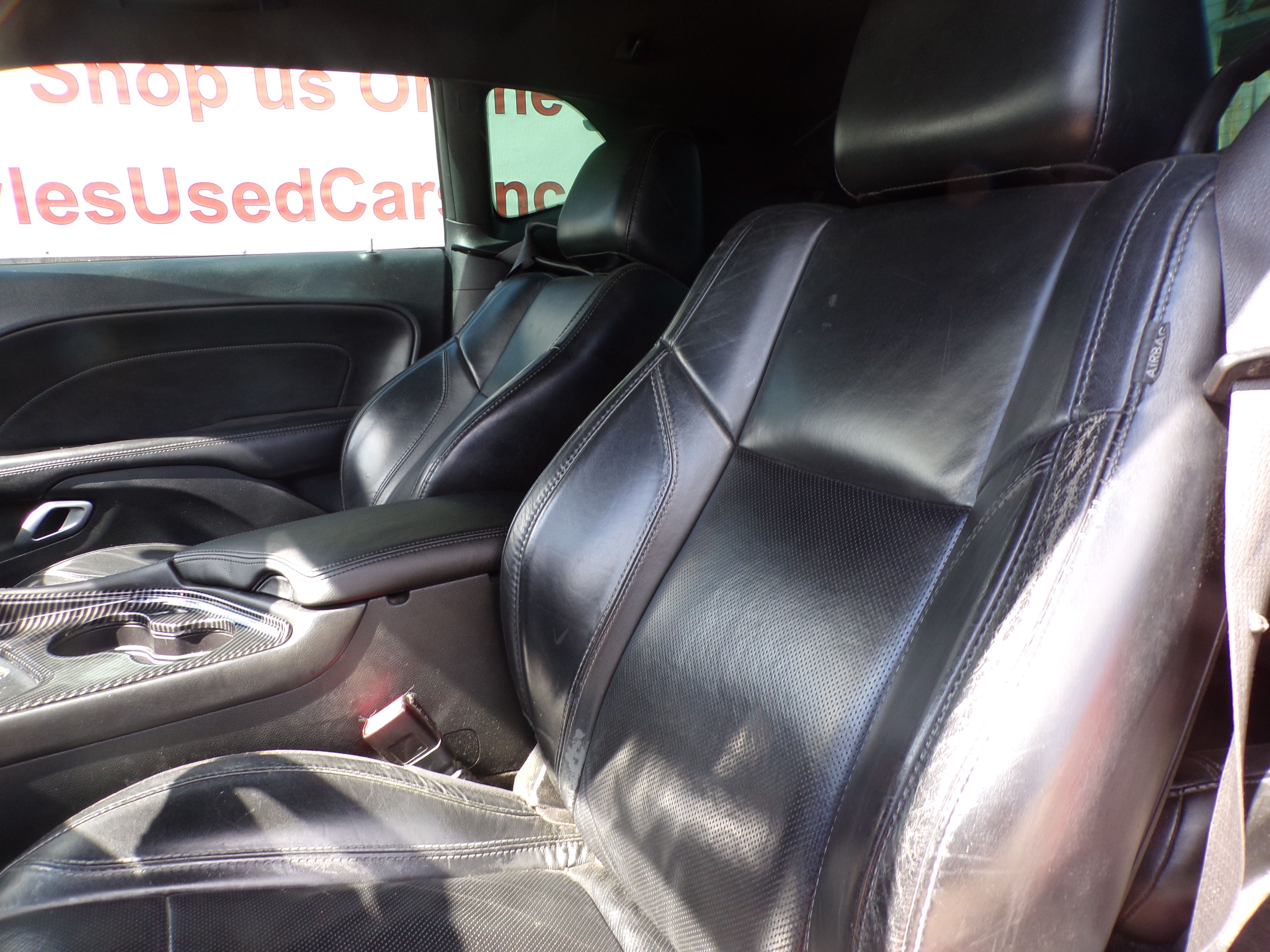 Used 2016 Dodge Challenger SXT RWD image 6