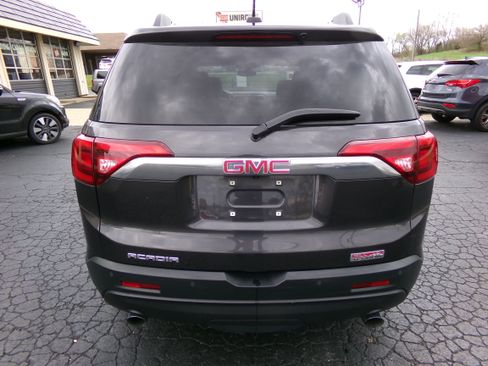 Used 2017 GMC Acadia All Terrain image 4