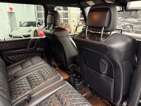 Used 2016 Mercedes-Benz G 63 AMG image 33