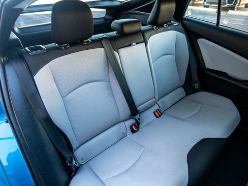 Used 2019 Toyota Prius image 23