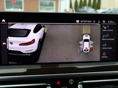 Used 2022 BMW X4 xDrive30i image 34