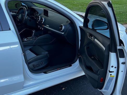 Used 2016 Audi S3 Premium Plus image 9