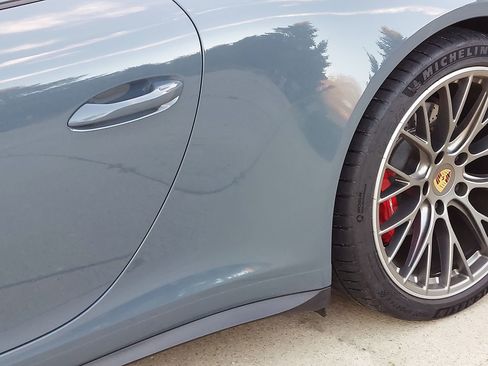 Used 2017 Porsche 911 Carrera 4S image 43