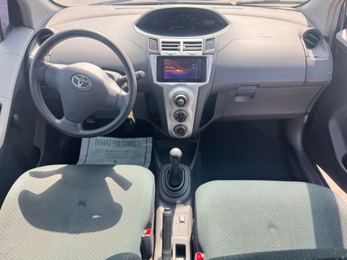 Used 2007 Toyota Yaris 2-Door Hatchback FWD image 19
